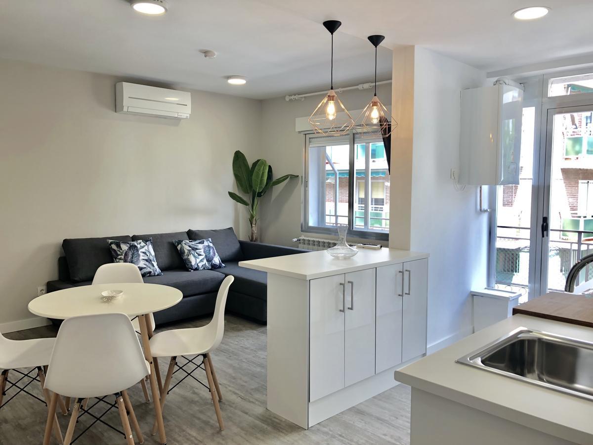 Plaza 5 Carabanchel Apartment Madrid Extérieur photo